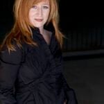 Vicki Lewis